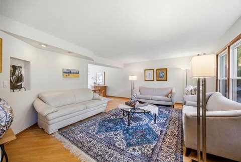 Tiny photo for 330 Sutcliffe Circle, Vernon Hills, IL 60061 (MLS # 12710493)