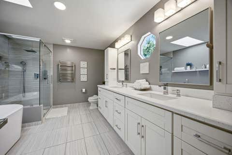 Tiny photo for 330 Sutcliffe Circle, Vernon Hills, IL 60061 (MLS # 12710493)