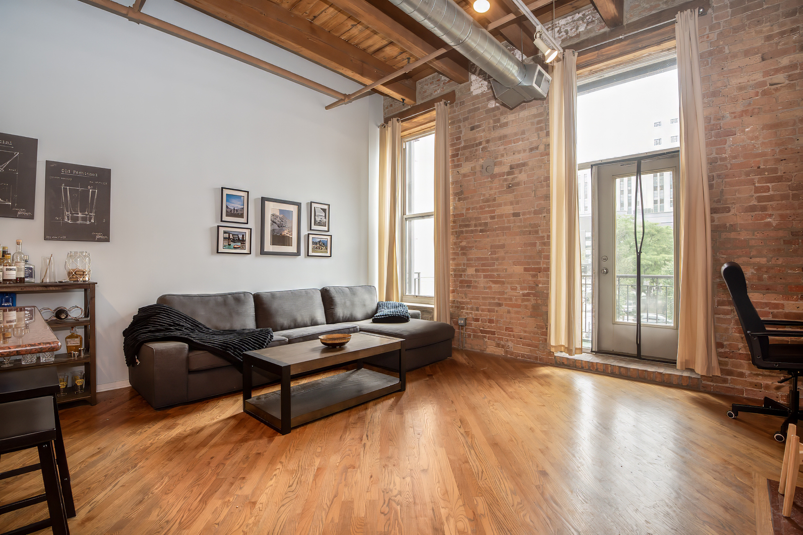 500 S Clinton Street 251