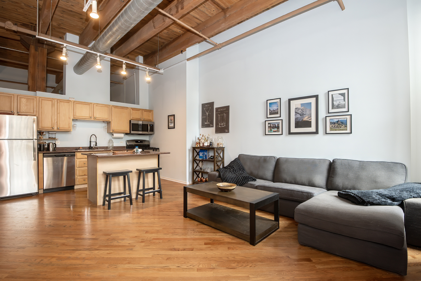 500 S Clinton Street 251