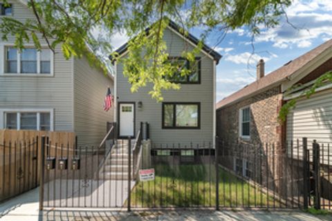 1737 W 16th Street G Chicago IL 60608