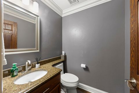 Tiny photo for 11S471 Rachael Court, Willowbrook, IL 60527 (MLS # 12708107)