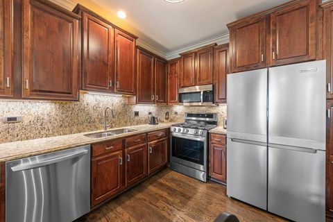 Tiny photo for 11S471 Rachael Court, Willowbrook, IL 60527 (MLS # 12708107)