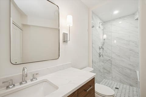 Tiny photo for 1420 Sheridan Road #3i, Wilmette, IL 60091 (MLS # 12729317)