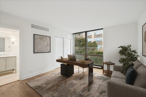 Tiny photo for 1420 Sheridan Road #3i, Wilmette, IL 60091 (MLS # 12729317)