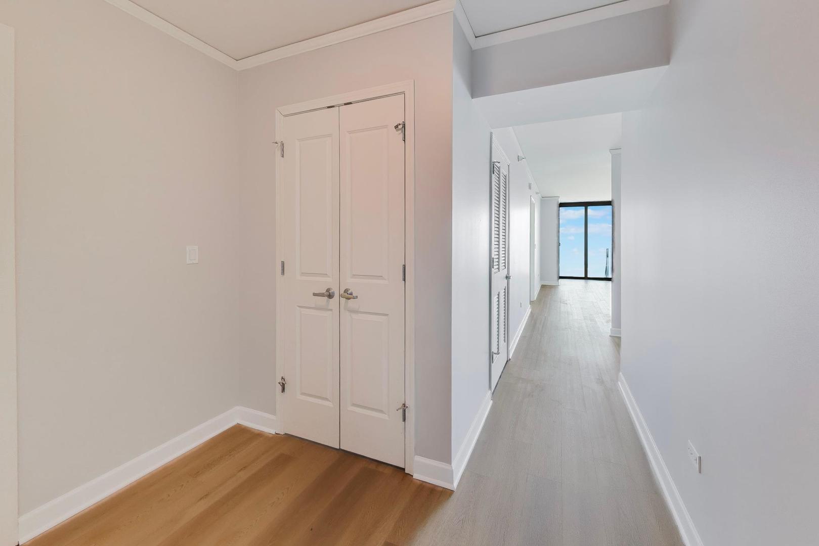 225 N Columbus Drive 7203