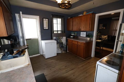 Tiny photo for 1425 Blaisdell Street, Rockford, IL 61101 (MLS # 12625127)