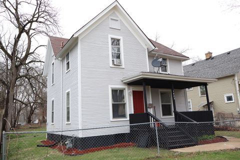 Tiny photo for 1425 Blaisdell Street, Rockford, IL 61101 (MLS # 12625127)