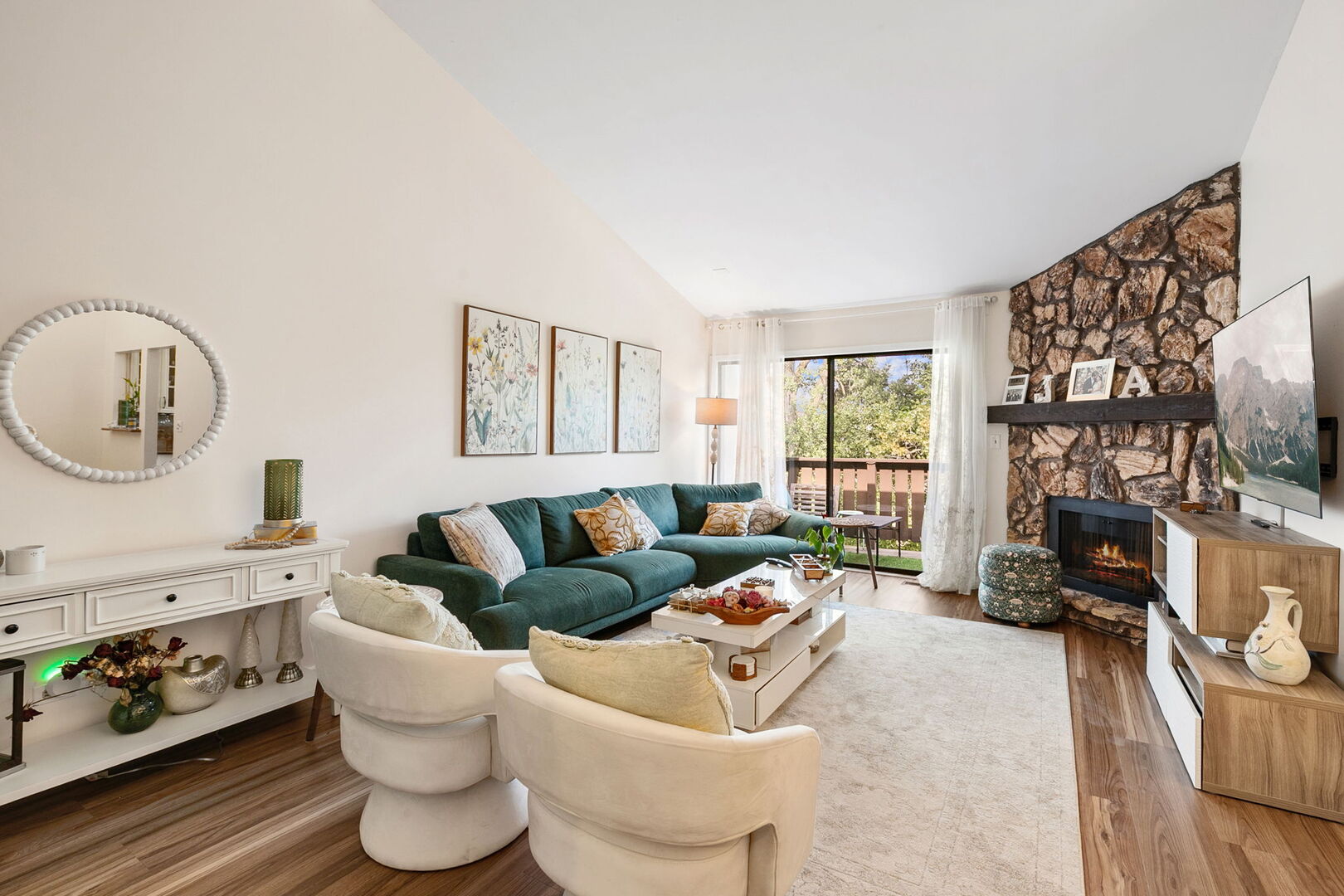 2249 N Enlund Drive 4