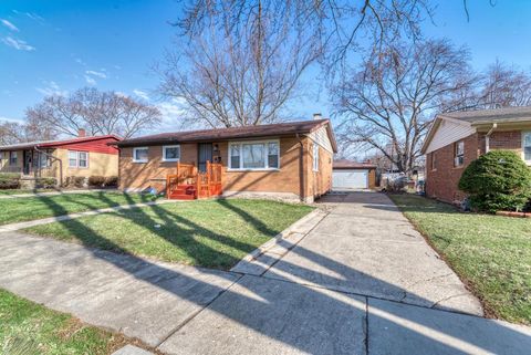 Photo of 353 W Hickory Street, Chicago Heights, IL 60411 (MLS # 12604612)