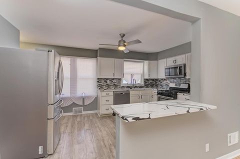 Tiny photo for 353 W Hickory Street, Chicago Heights, IL 60411 (MLS # 12604612)