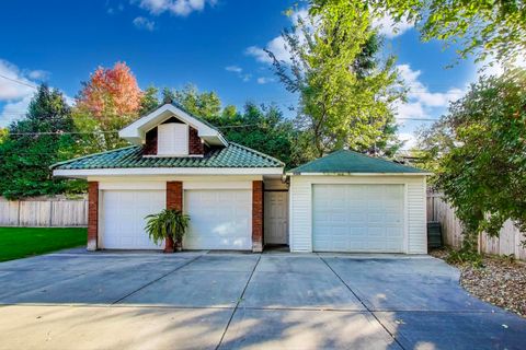 Tiny photo for 823 Jackson Avenue, River Forest, IL 60305 (MLS # 12504862)