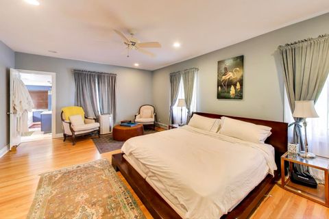 Tiny photo for 823 Jackson Avenue, River Forest, IL 60305 (MLS # 12504862)