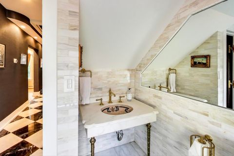 Tiny photo for 823 Jackson Avenue, River Forest, IL 60305 (MLS # 12504862)