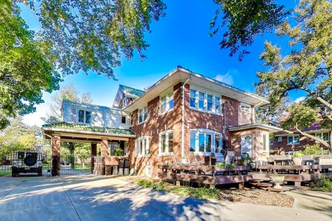 Tiny photo for 823 Jackson Avenue, River Forest, IL 60305 (MLS # 12504862)