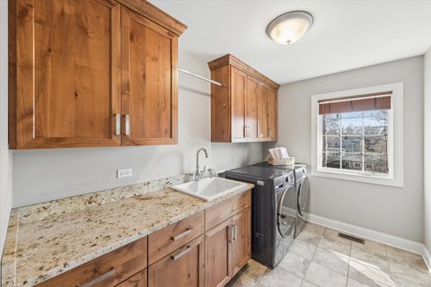 Tiny photo for 369 W Grove Street, Lombard, IL 60148 (MLS # 12597270)