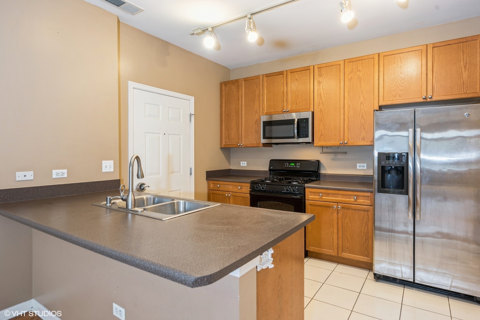 758 W 15th Street 2A