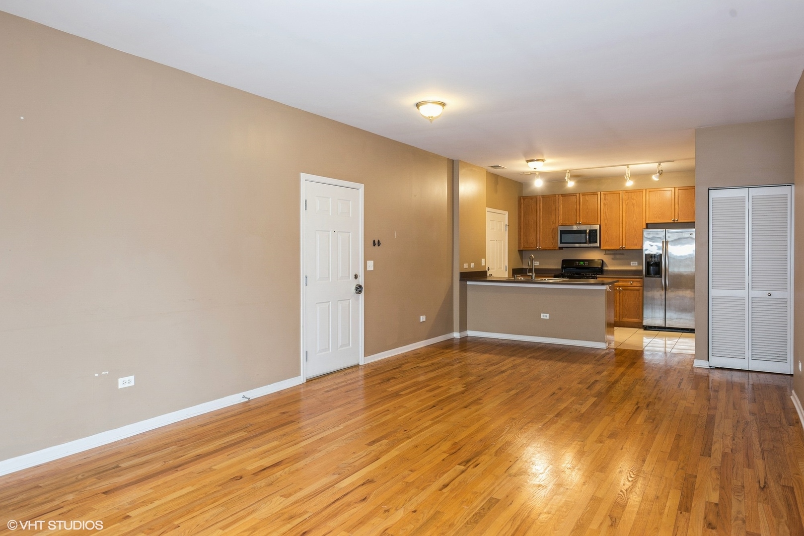 758 W 15th Street 2A