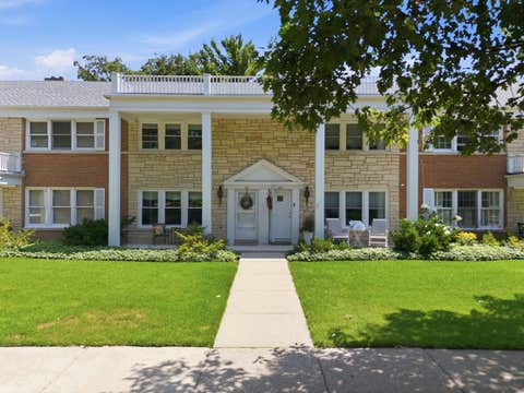 Tiny photo for 606 5th Street #606, Wilmette, IL 60091 (MLS # 12720597)