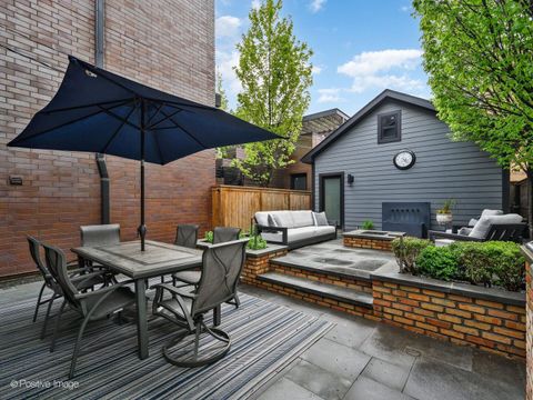 Tiny photo for 2250 N WAYNE Avenue, Chicago, IL 60614 (MLS # 12599438)