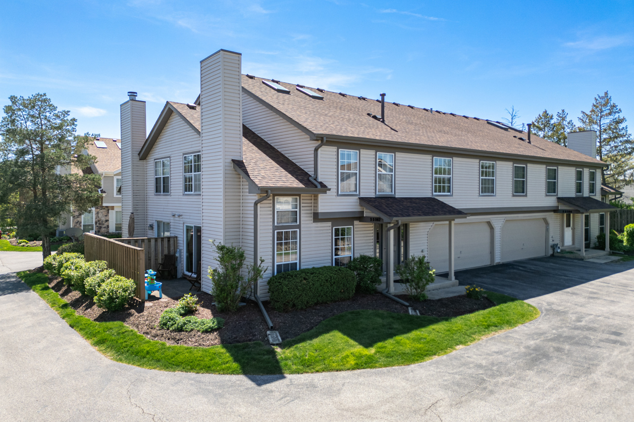 3S082 Timber Drive 7B