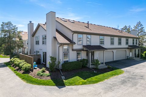 Tiny photo for 3S082 Timber Drive #7B, Warrenville, IL 60555 (MLS # 12632648)