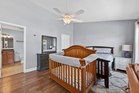 Tiny photo for 3S082 Timber Drive #7B, Warrenville, IL 60555 (MLS # 12632648)