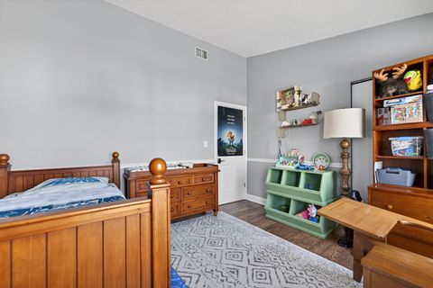Tiny photo for 3S082 Timber Drive #7B, Warrenville, IL 60555 (MLS # 12632648)