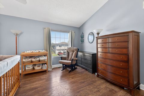 Tiny photo for 3S082 Timber Drive #7B, Warrenville, IL 60555 (MLS # 12632648)