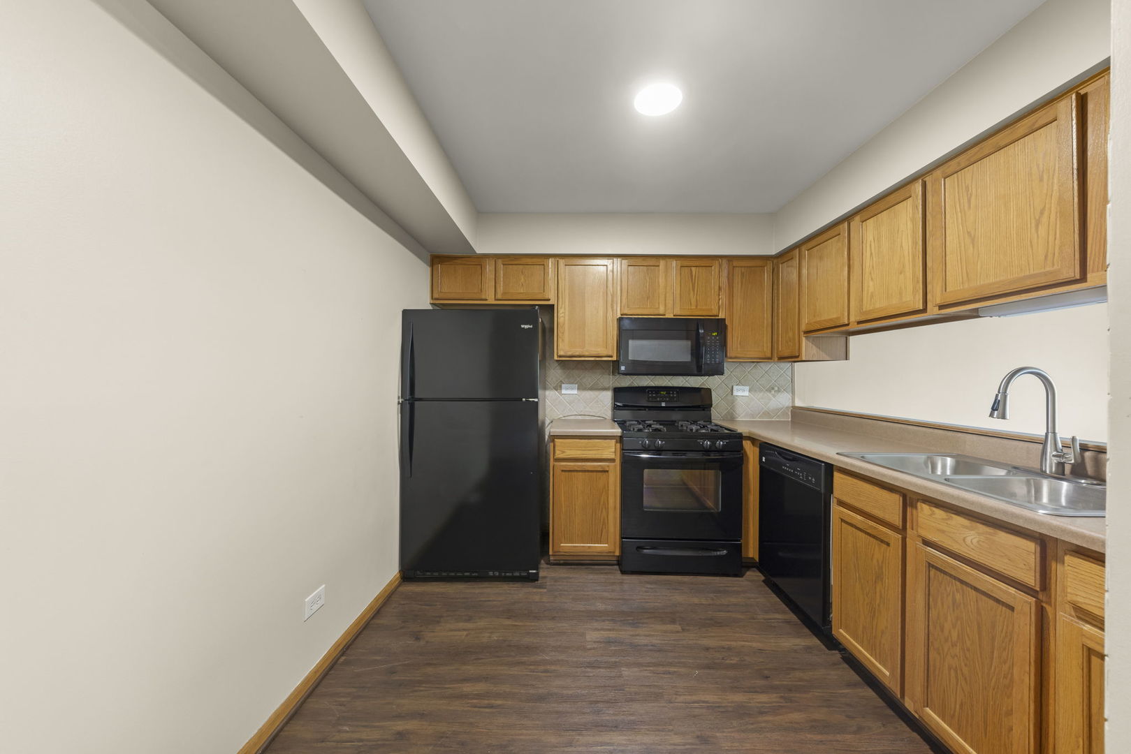 694 N Tamarac Boulevard