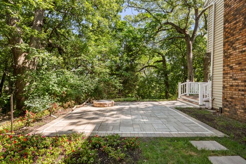 Tiny photo for 1919 Terrace Court, Davenport, IA 52802 (MLS # 12688241)