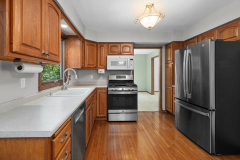 Tiny photo for 1919 Terrace Court, Davenport, IA 52802 (MLS # 12688241)