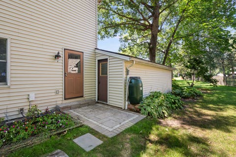 Tiny photo for 1919 Terrace Court, Davenport, IA 52802 (MLS # 12688241)