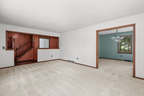 Tiny photo for 1919 Terrace Court, Davenport, IA 52802 (MLS # 12688241)