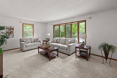 Tiny photo for 1919 Terrace Court, Davenport, IA 52802 (MLS # 12688241)