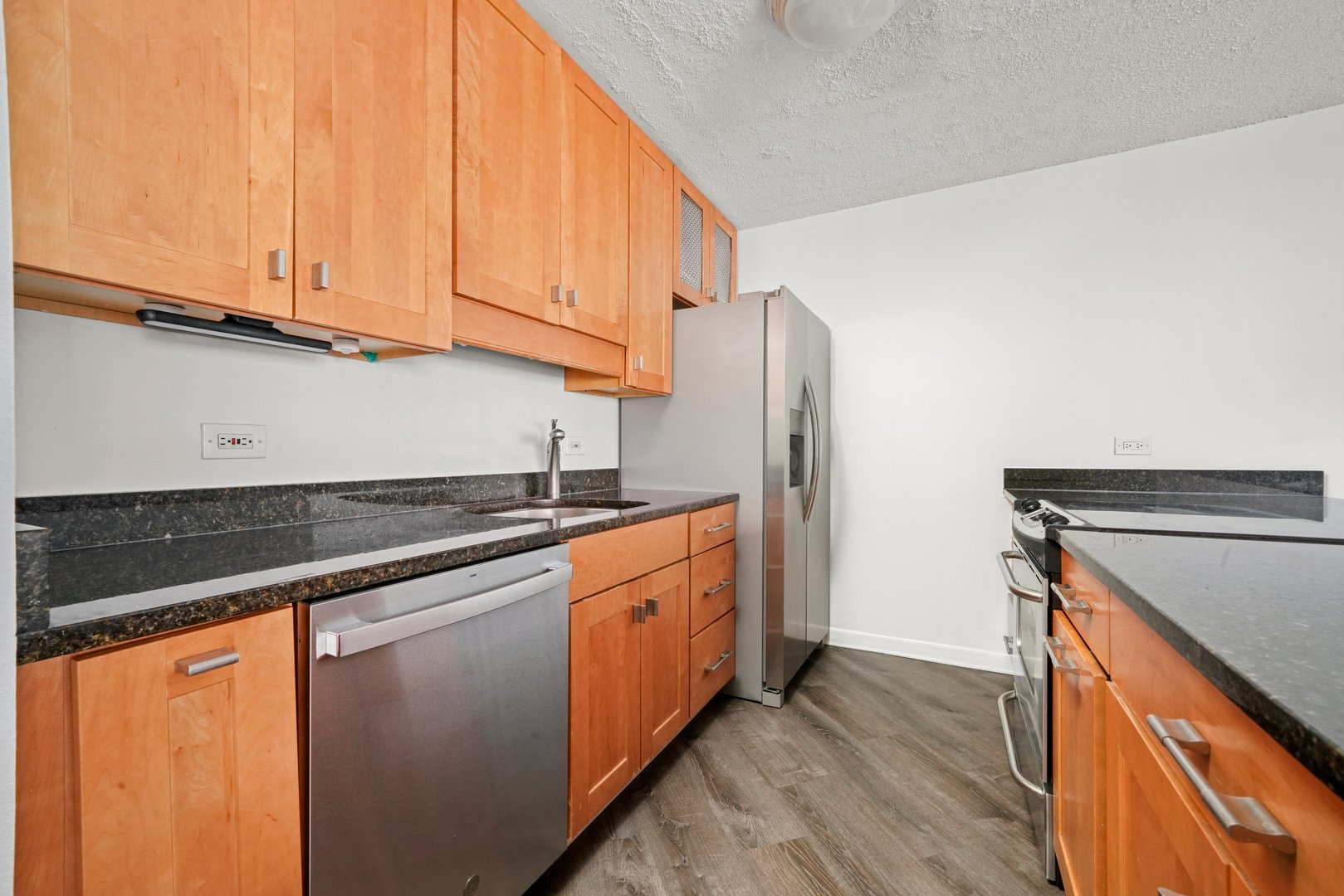 5320 N Sheridan Road 1007