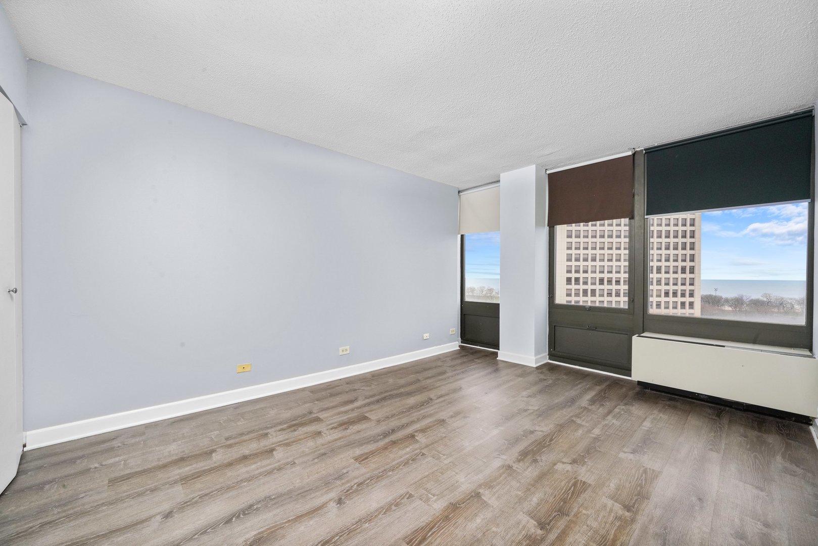 5320 N Sheridan Road 1007