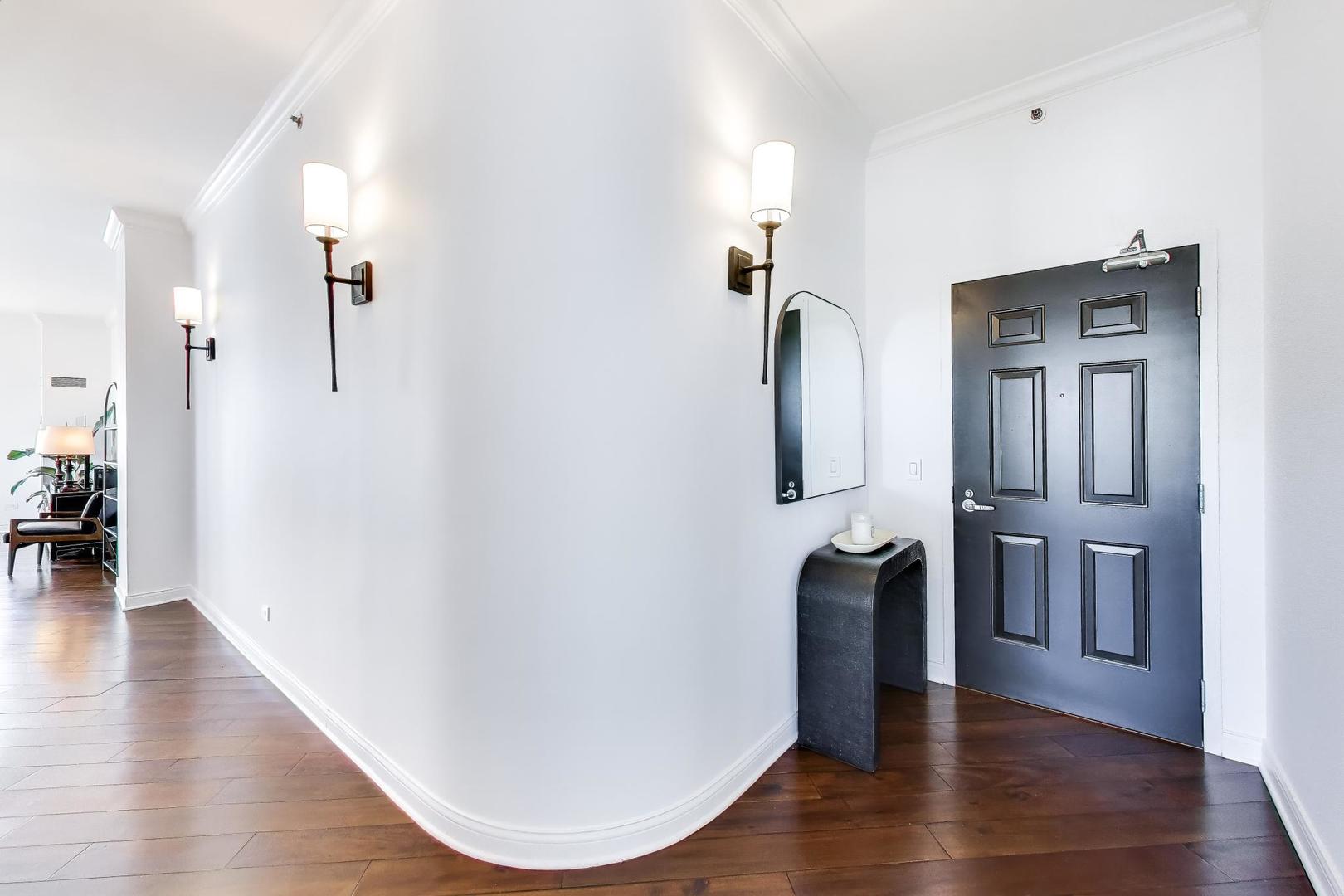 340 W SUPERIOR Street 1501