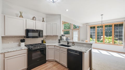 Tiny photo for 3232 Lightning Court, New Lenox, IL 60451 (MLS # 12737114)