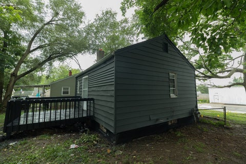 Tiny photo for 928 W Front Street, Bloomington, IL 61701 (MLS # 12726503)