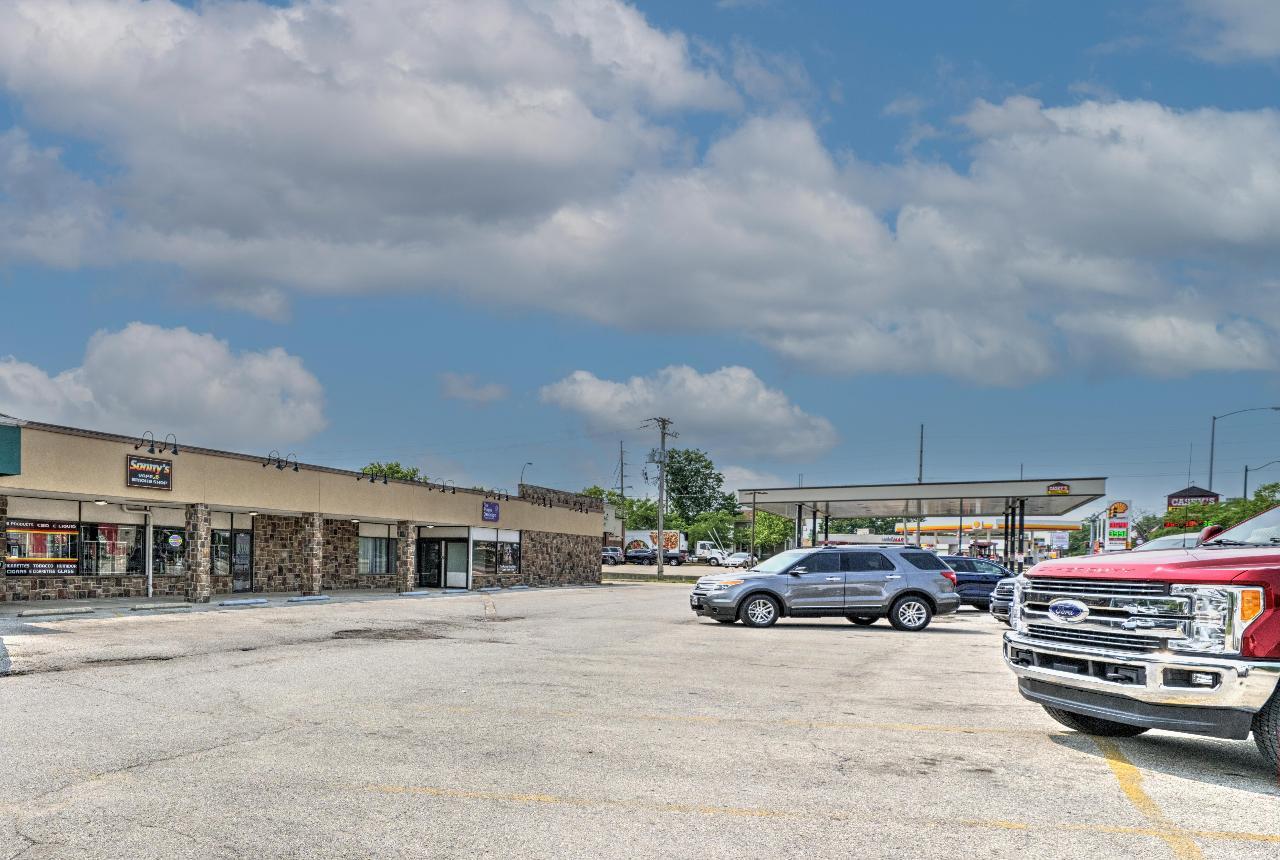 350 N Locust Street F