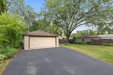 Tiny photo for 3602 Falcon Court S, Rolling Meadows, IL 60008 (MLS # 12478913)