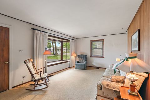 Tiny photo for 3602 Falcon Court S, Rolling Meadows, IL 60008 (MLS # 12478913)