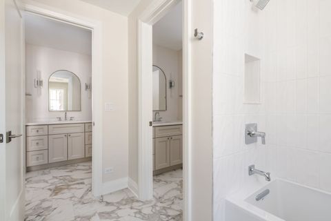 Tiny photo for 900 S Colfax Avenue, Elmhurst, IL 60126 (MLS # 12533052)