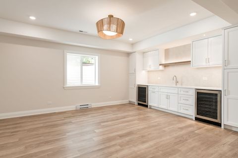 Tiny photo for 900 S Colfax Avenue, Elmhurst, IL 60126 (MLS # 12533052)