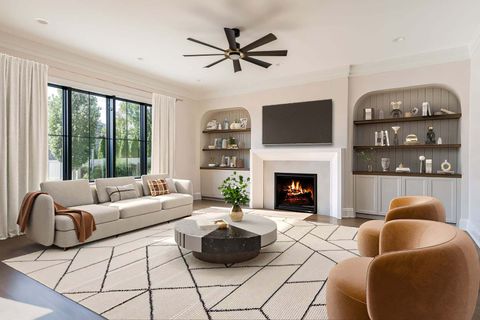 Tiny photo for 900 S Colfax Avenue, Elmhurst, IL 60126 (MLS # 12533052)