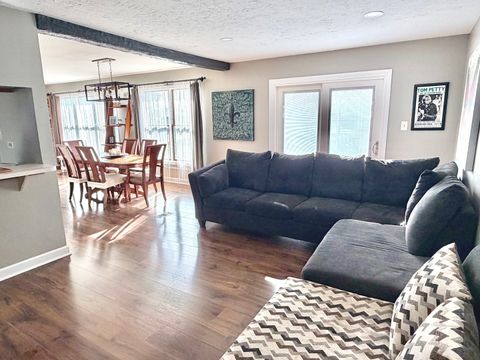 Tiny photo for 20010 S Pine Hill Road, Frankfort, IL 60423 (MLS # 12589254)