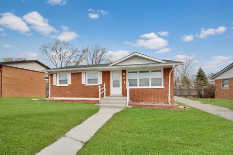 Photo of 379 Hickory Street, Chicago Heights, IL 60411 (MLS # 12598411)