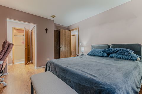 Tiny photo for 5 Creekside Circle #B, Elgin, IL 60123 (MLS # 12504281)