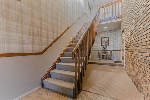 Tiny photo for 5 Creekside Circle #B, Elgin, IL 60123 (MLS # 12504281)